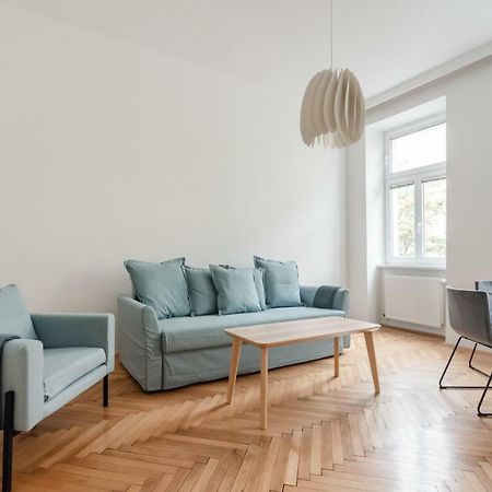Universum Apartment 2 Wien Ngoại thất bức ảnh