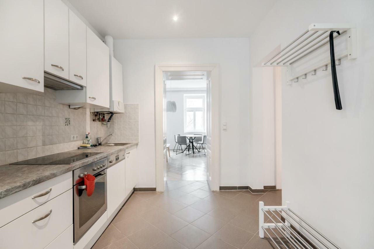 Universum Apartment 2 Wien Ngoại thất bức ảnh