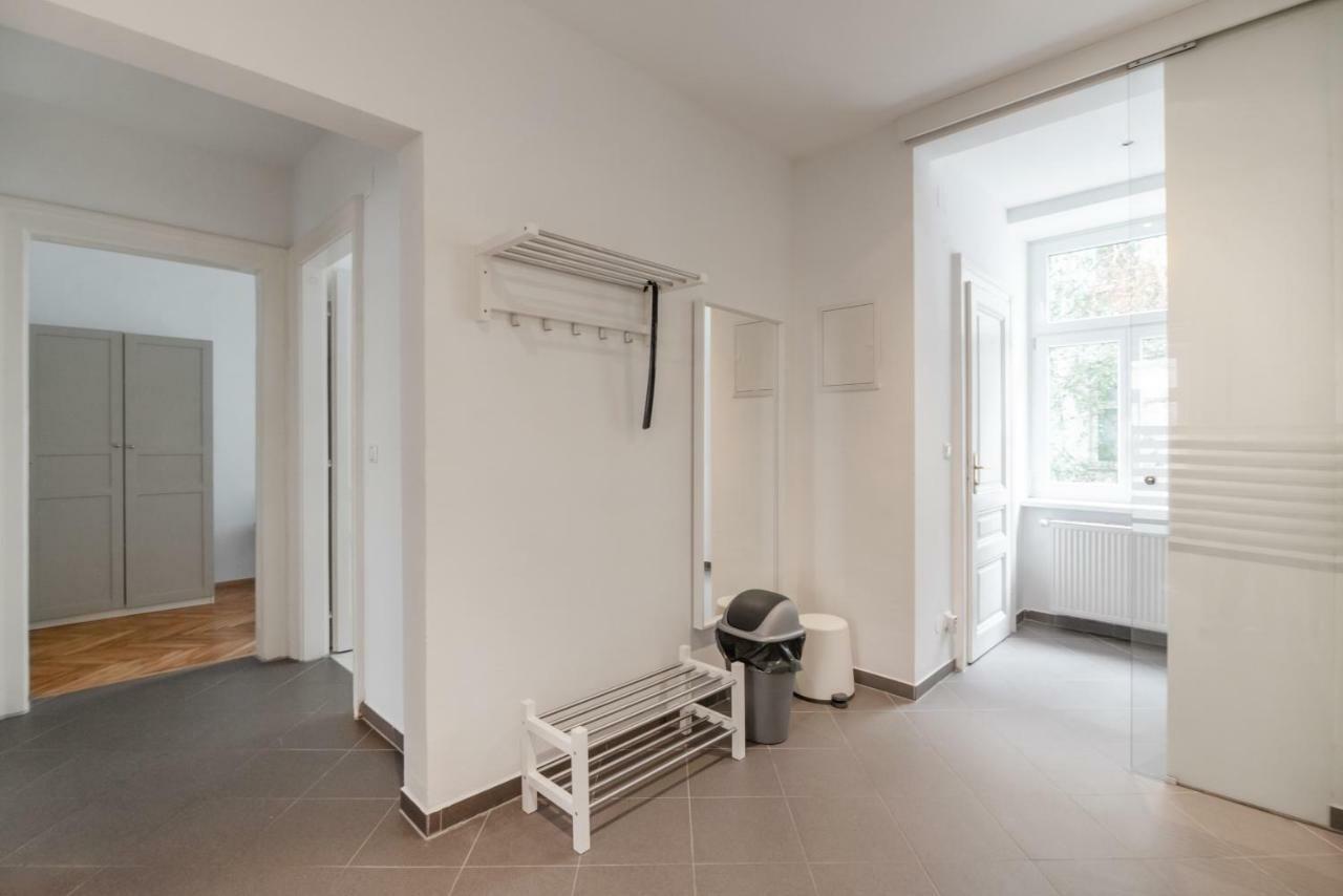 Universum Apartment 2 Wien Ngoại thất bức ảnh